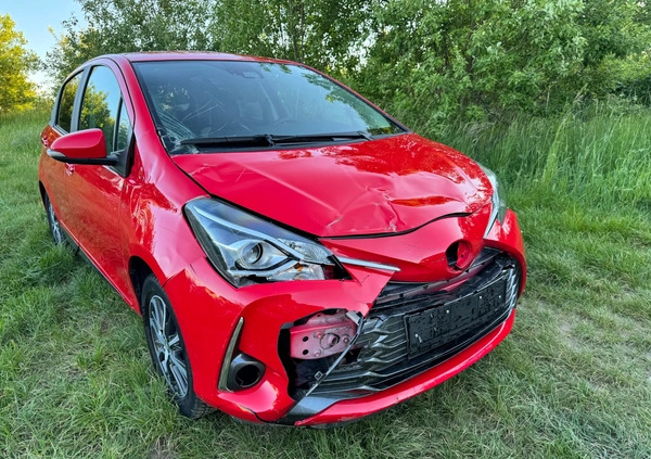 Toyota Yaris cena 30800 przebieg: 27000, rok produkcji 2020 z Nysa małe 92